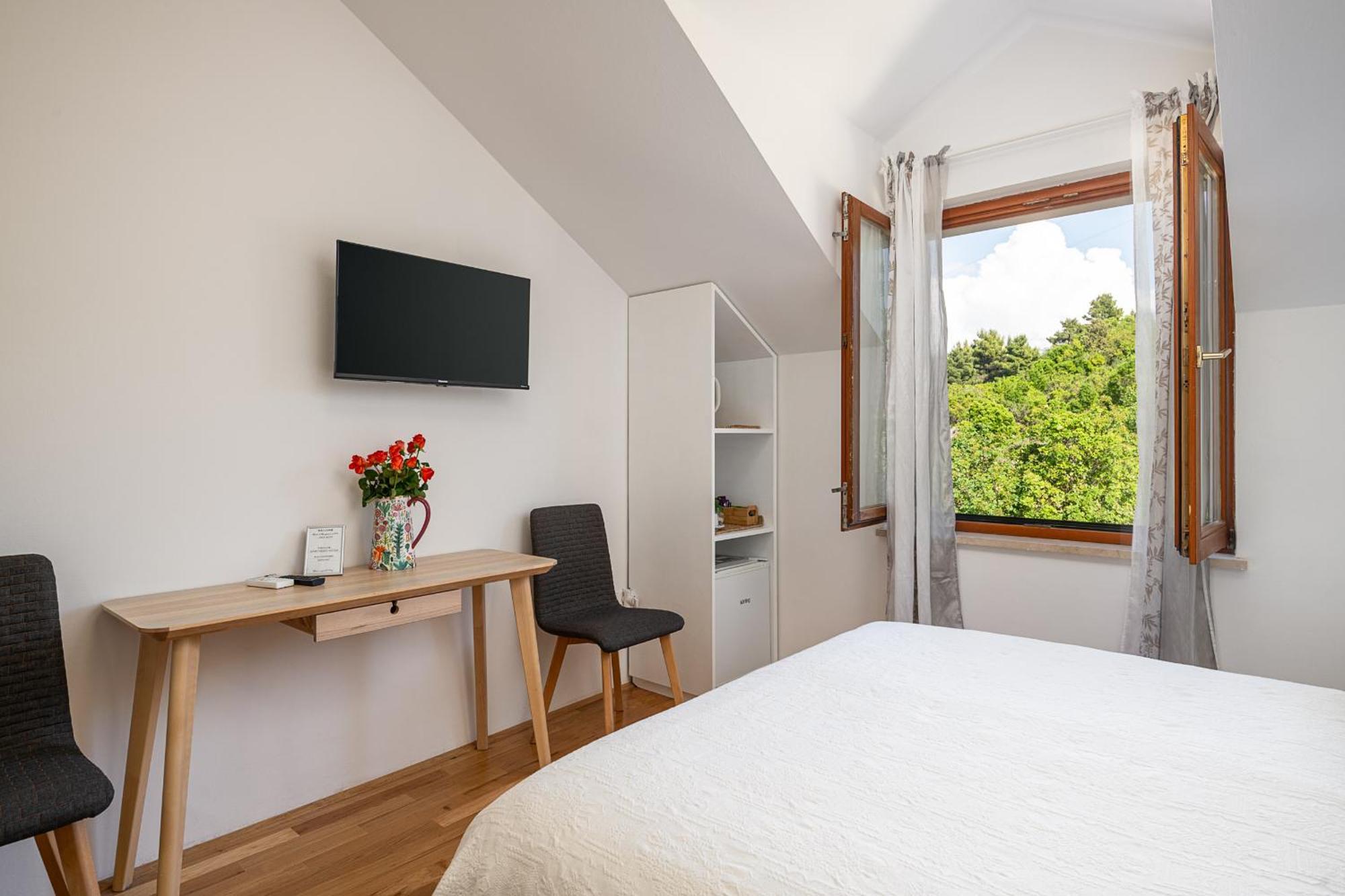 Micika 3* Cavtat
