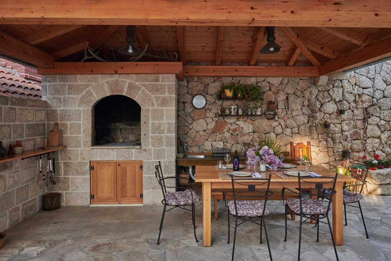 Micika Guest house